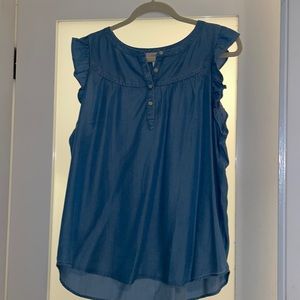 NWT sleeveless chambray top